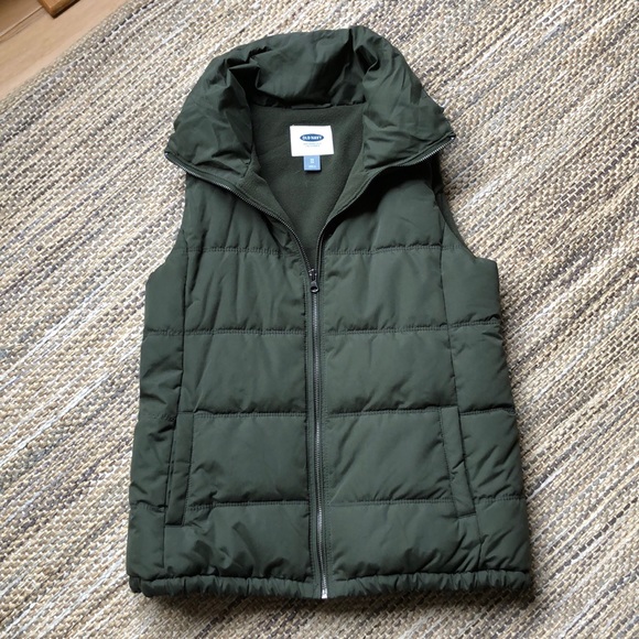 Olive Army Green Puffer Vest | Poshmark